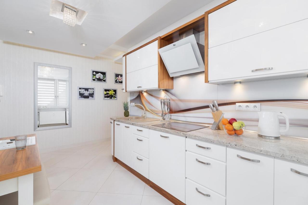 Mountain View Apartment Zborowskiego Krupowki By Noclegi Renters Zakopane Esterno foto