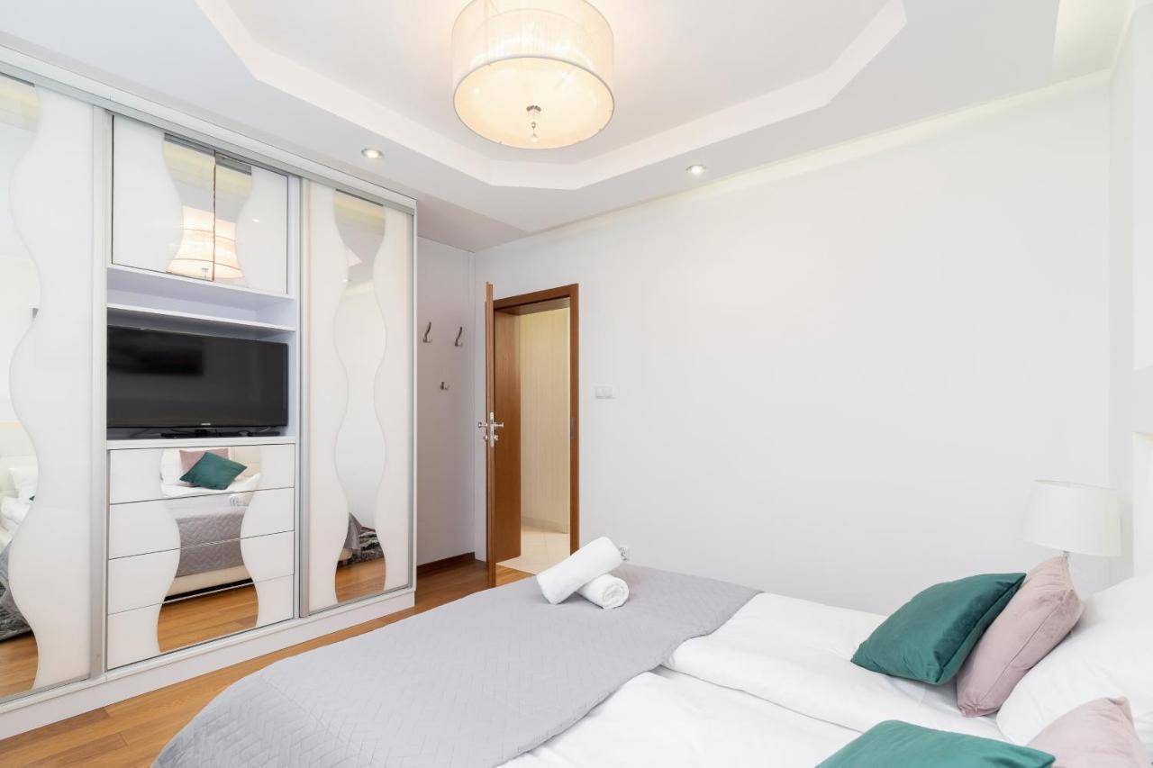 Mountain View Apartment Zborowskiego Krupowki By Noclegi Renters Zakopane Esterno foto